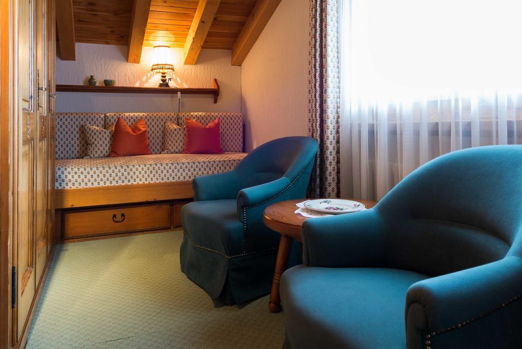 Swiss Chalet-Style Hotel Walliser Spycher Riederalp Buitenkant foto